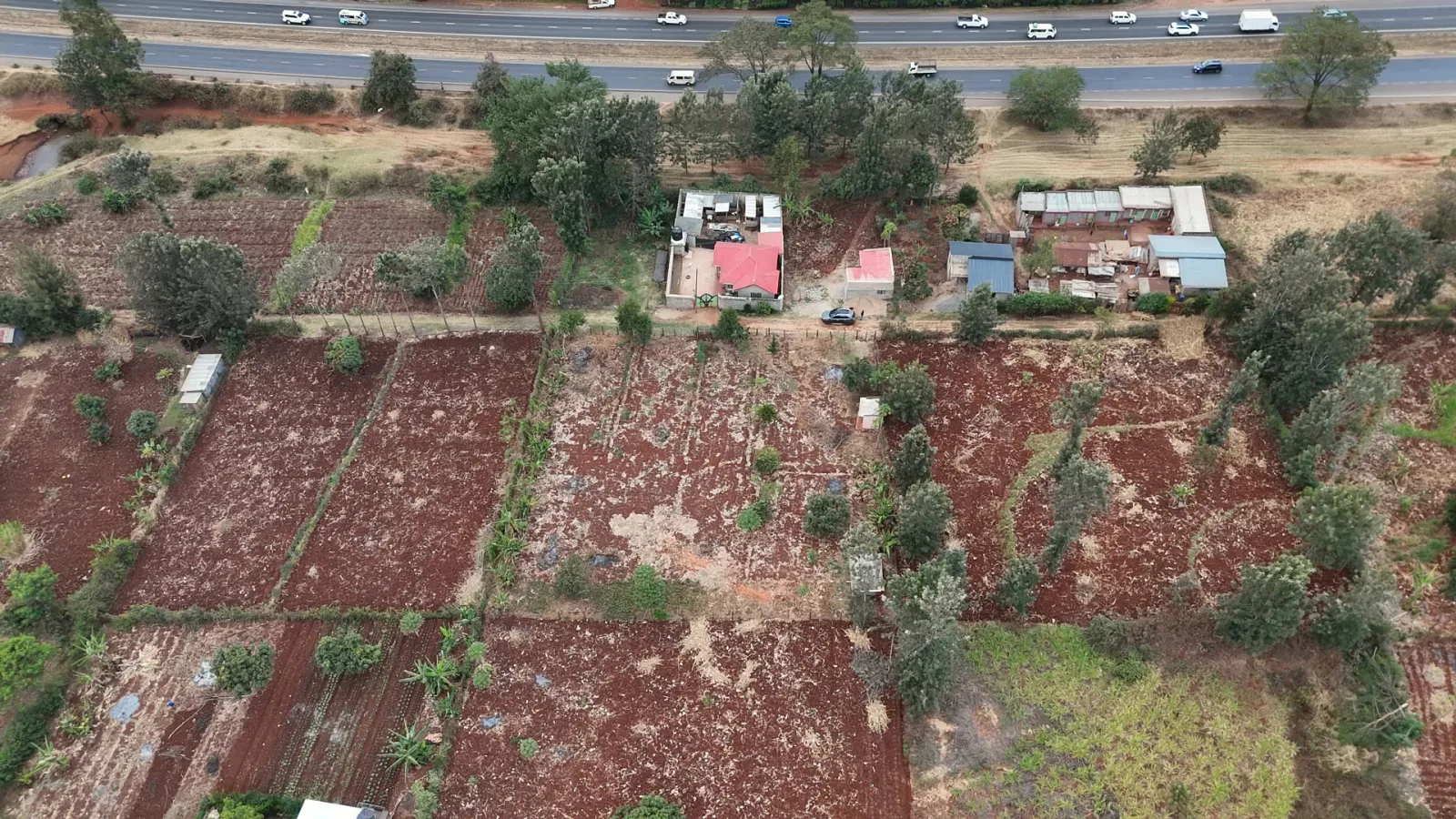 ⅛-acre plots in Kabati town — KSh 2.4 million each